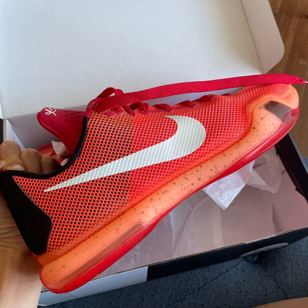 Nike Kobe 10 Low - Hot Lava (Size 10.5) - New/Unused